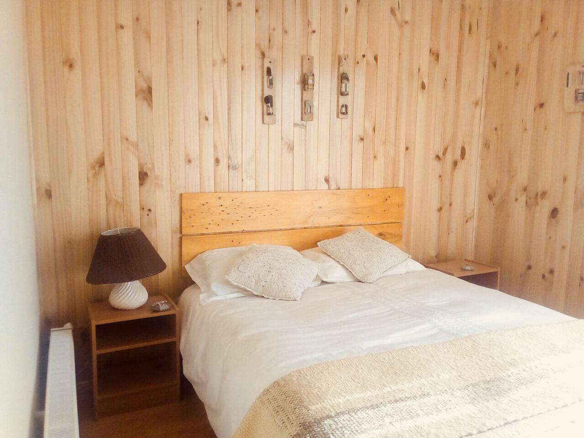 Hostal Los Pioneros Puerto Natales Esterno foto