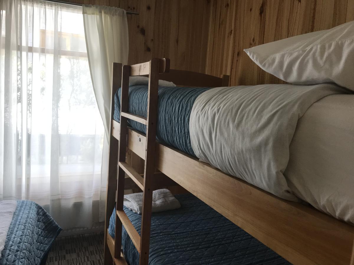 Hostal Los Pioneros Puerto Natales Esterno foto